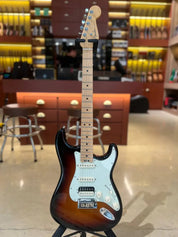 American Elite Stratocaster HSS Shawbucker 3TSB